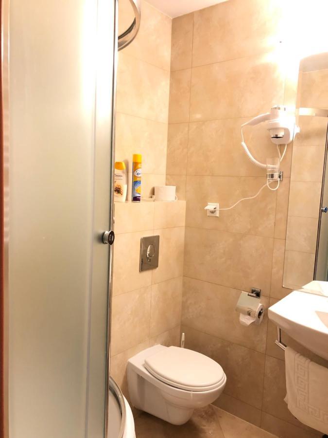 Apartamenty I Pokoje Chaton Mielno ミエルノ エクステリア 写真