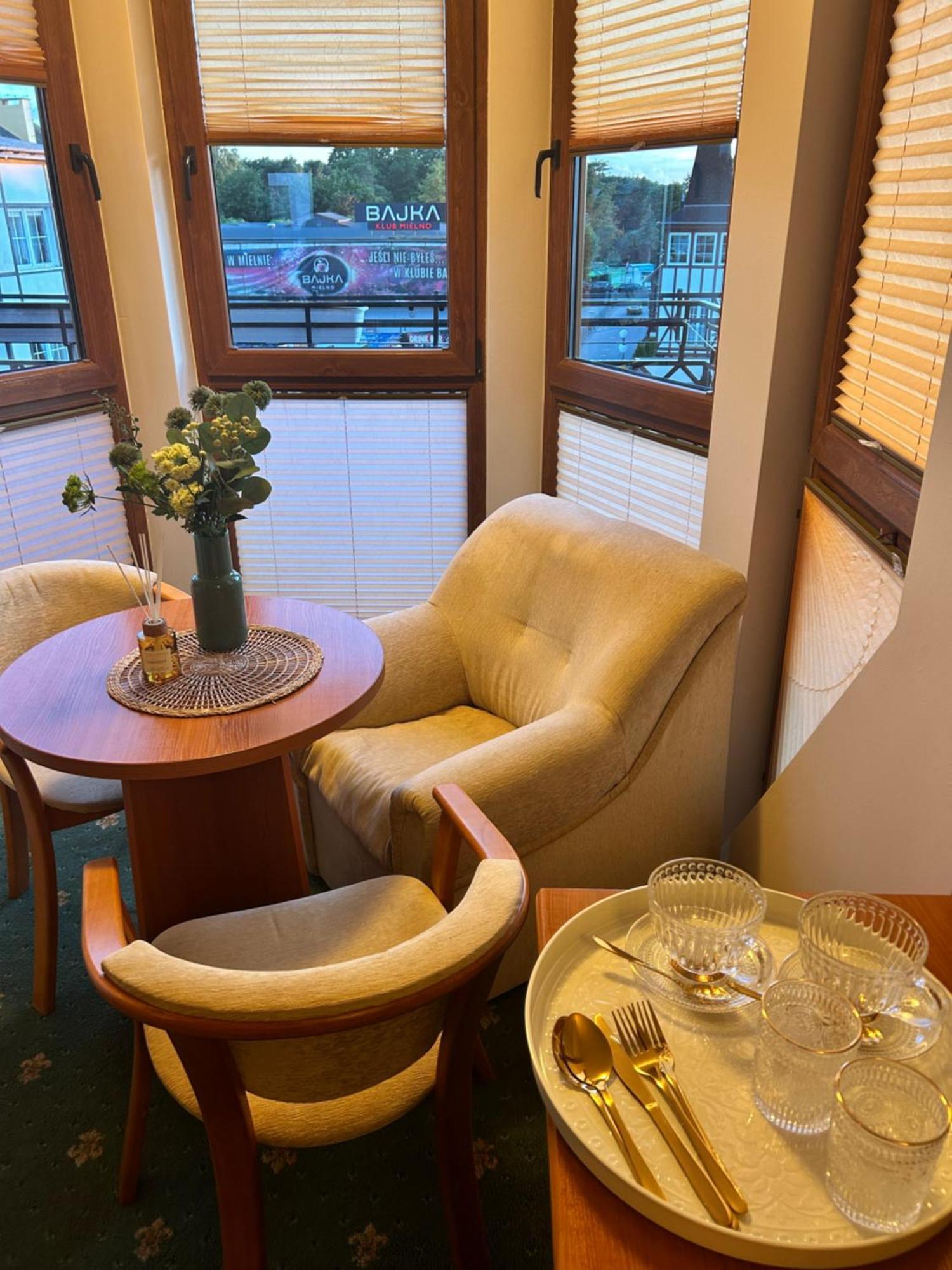 Apartamenty I Pokoje Chaton Mielno ミエルノ エクステリア 写真
